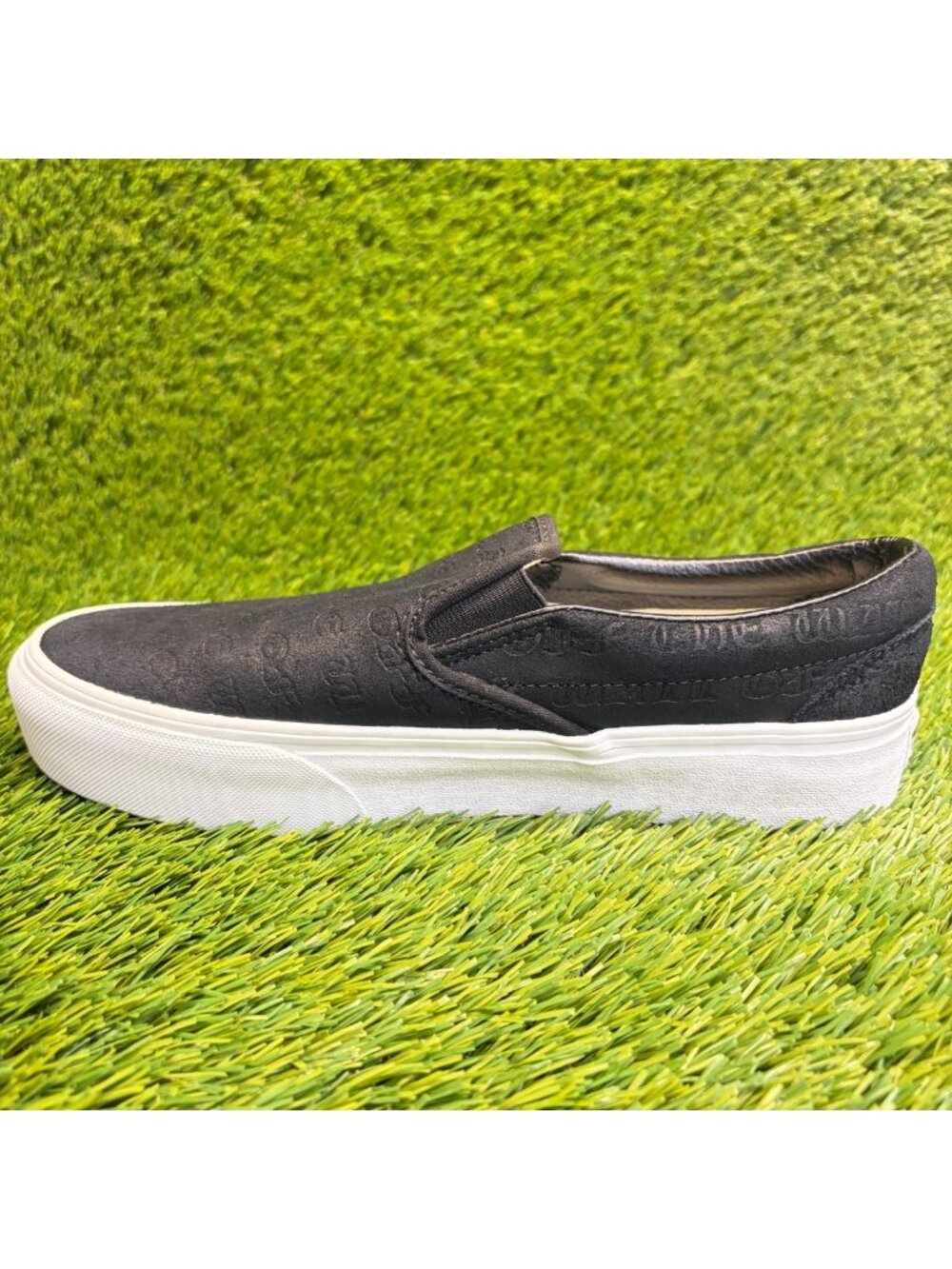 Vans Classic Slip-On Platform Men Size 8 Women 9.5 Black Athletic Shoes Sneakers - Picture 2 of 10